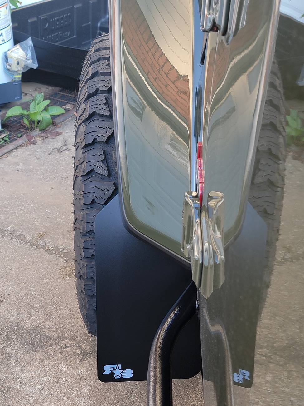 Jeep Gladiator offset -18mm 17x9.5 on a gladiator rubicon 37x 11.50 20220704_184033