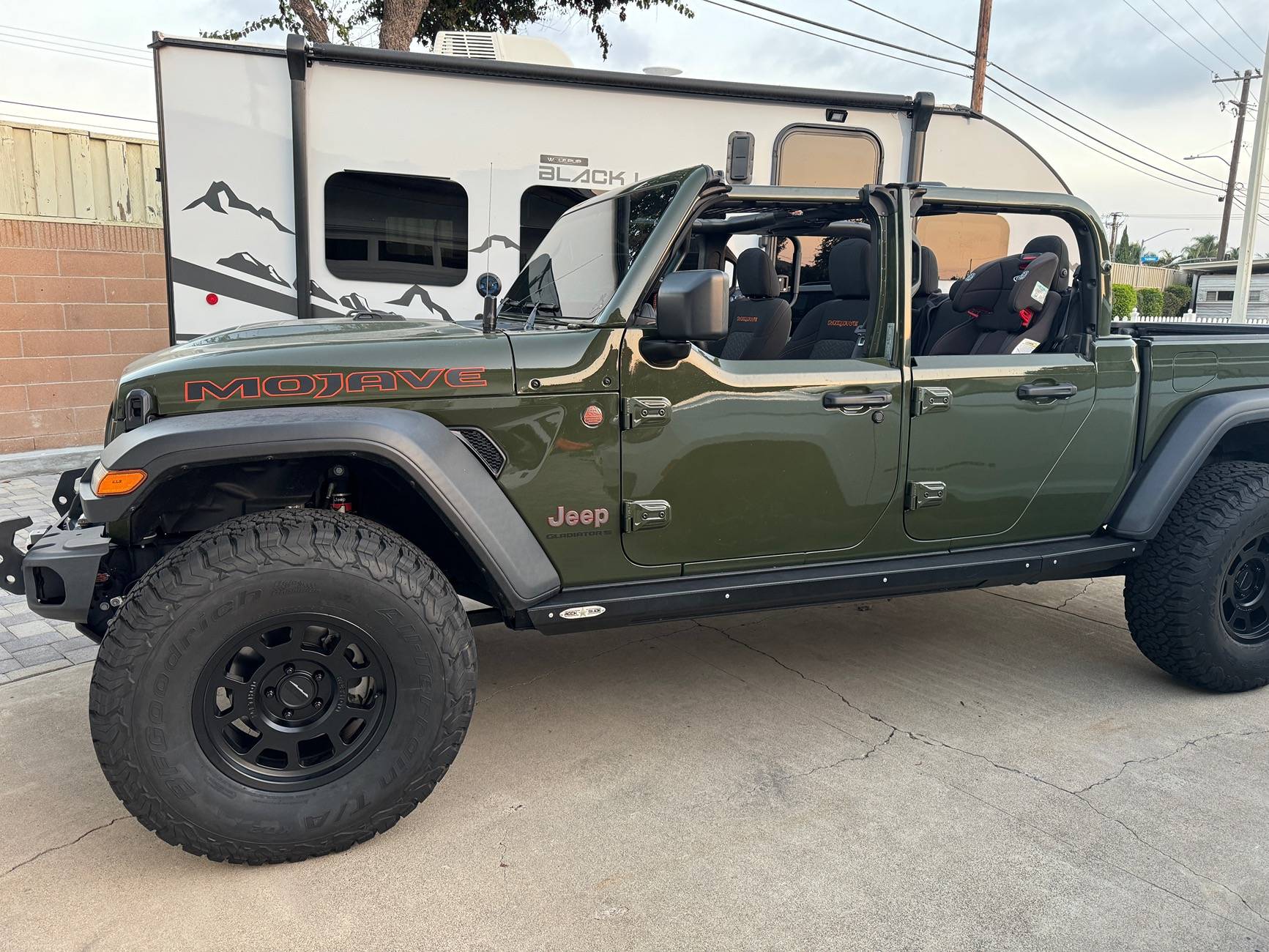 Jeep Gladiator 35's vs 37's? IMG_8126
