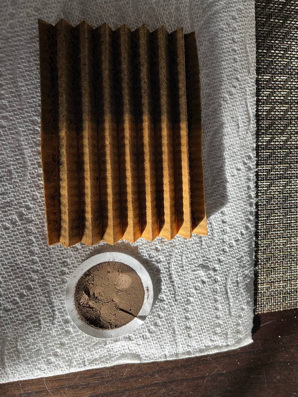 Jeep Gladiator Black Debris in Oil Filter/Analysis Report IMG_3312