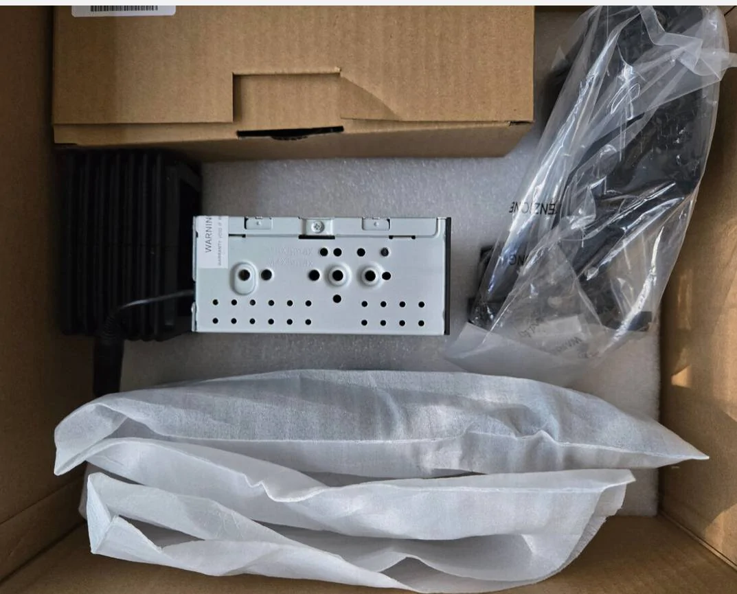 Jeep Gladiator STINGER HEIGH10 Radio 10" PN UN1810 + KIT SRK-JW18EH Jeep JL / Gladiator IMG_4021
