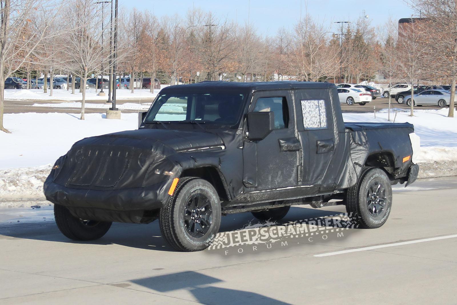 Jeep Gladiator Spied: JT Jeep Gladiator Pickup tailgate comes into better view Jeep-Pickup-JT-Scrambler_Tailgate_008