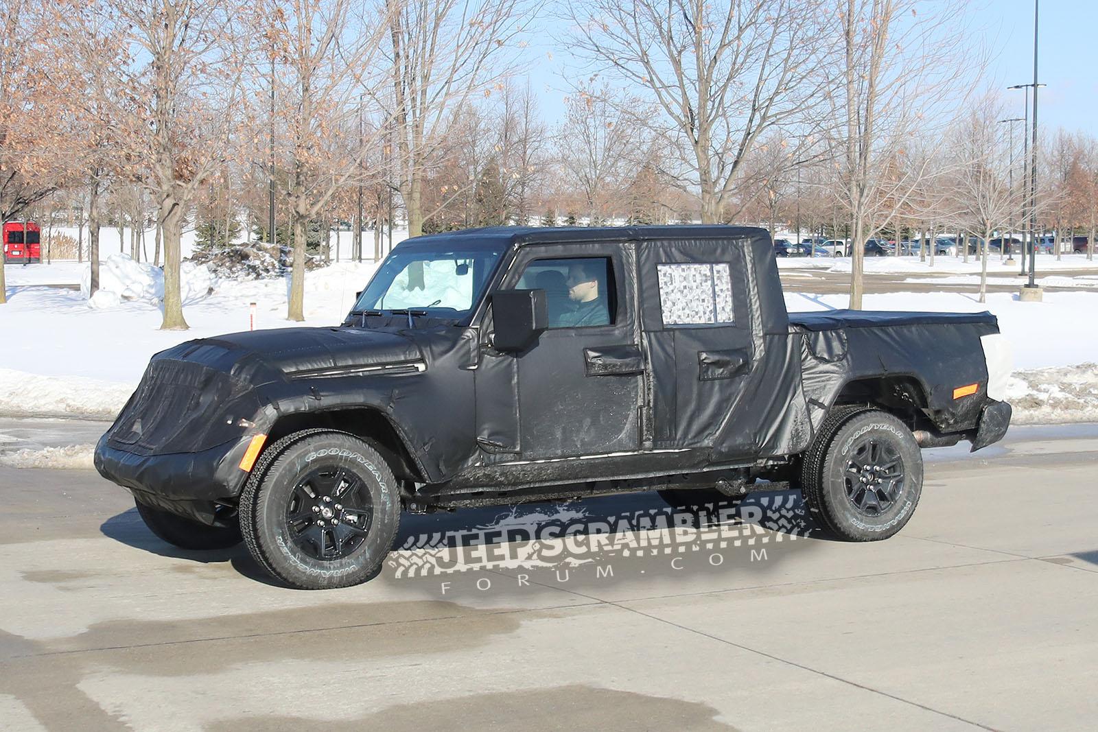 Jeep Gladiator Spied: JT Jeep Gladiator Pickup tailgate comes into better view Jeep-Pickup-JT-Scrambler_Tailgate_010