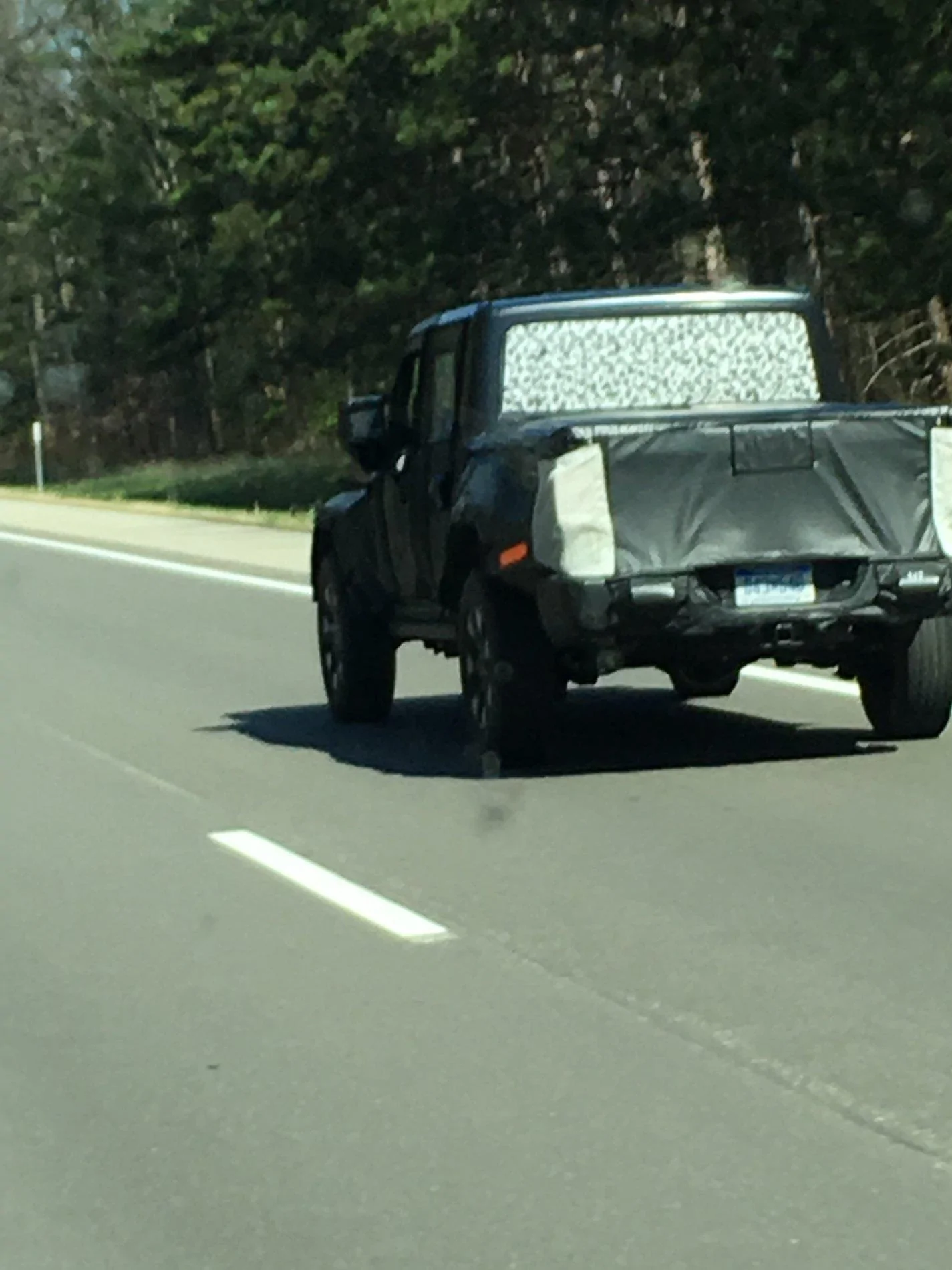 Jeep Gladiator Jeep Gladiator Pickup Truck (JT) Spy Pics and Videos! IMG_0403