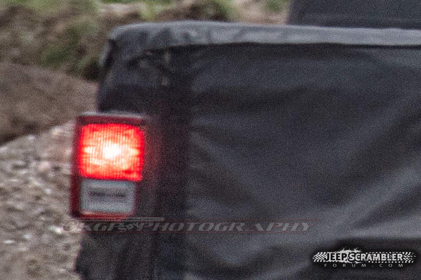 Jeep Gladiator 2020 JT Scrambler Begins Undressing, Showing Partial Grille and Lights 2019-JT-Jeep-Scrambler-Pickup-Truck-Grille-Headlights24