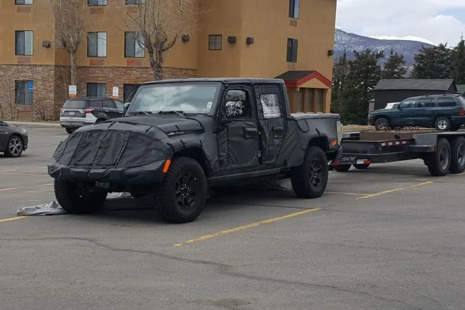 Jeep Gladiator Jeep Gladiator Pickup Truck (JT) Spy Pics and Videos! jeep-jt-spy