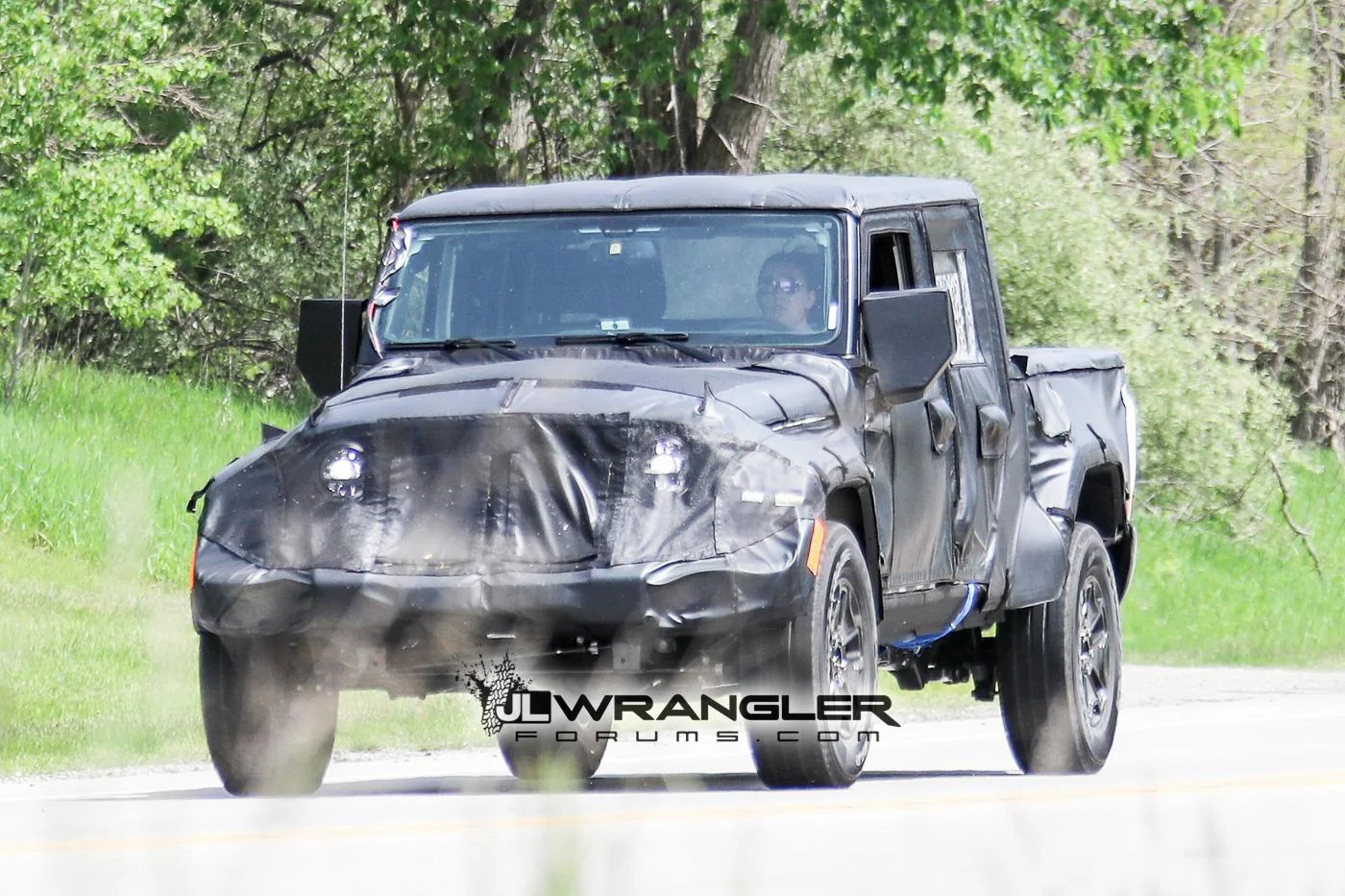 Jeep Gladiator Jeep Gladiator Pickup Truck (JT) Spy Pics and Videos! 2019-jt-jeep-wrangler-pickup-truck-2-jpg