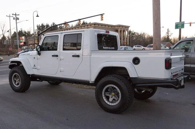 Jeep Gladiator JT testing on the RUBICON full