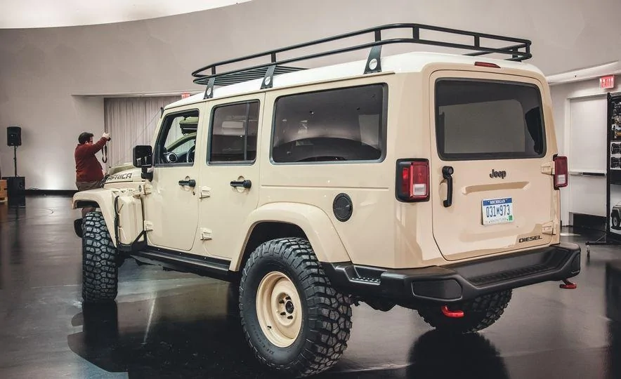 Jeep Gladiator JT testing on the RUBICON Jeep-Wrangler-Africa-concept-103
