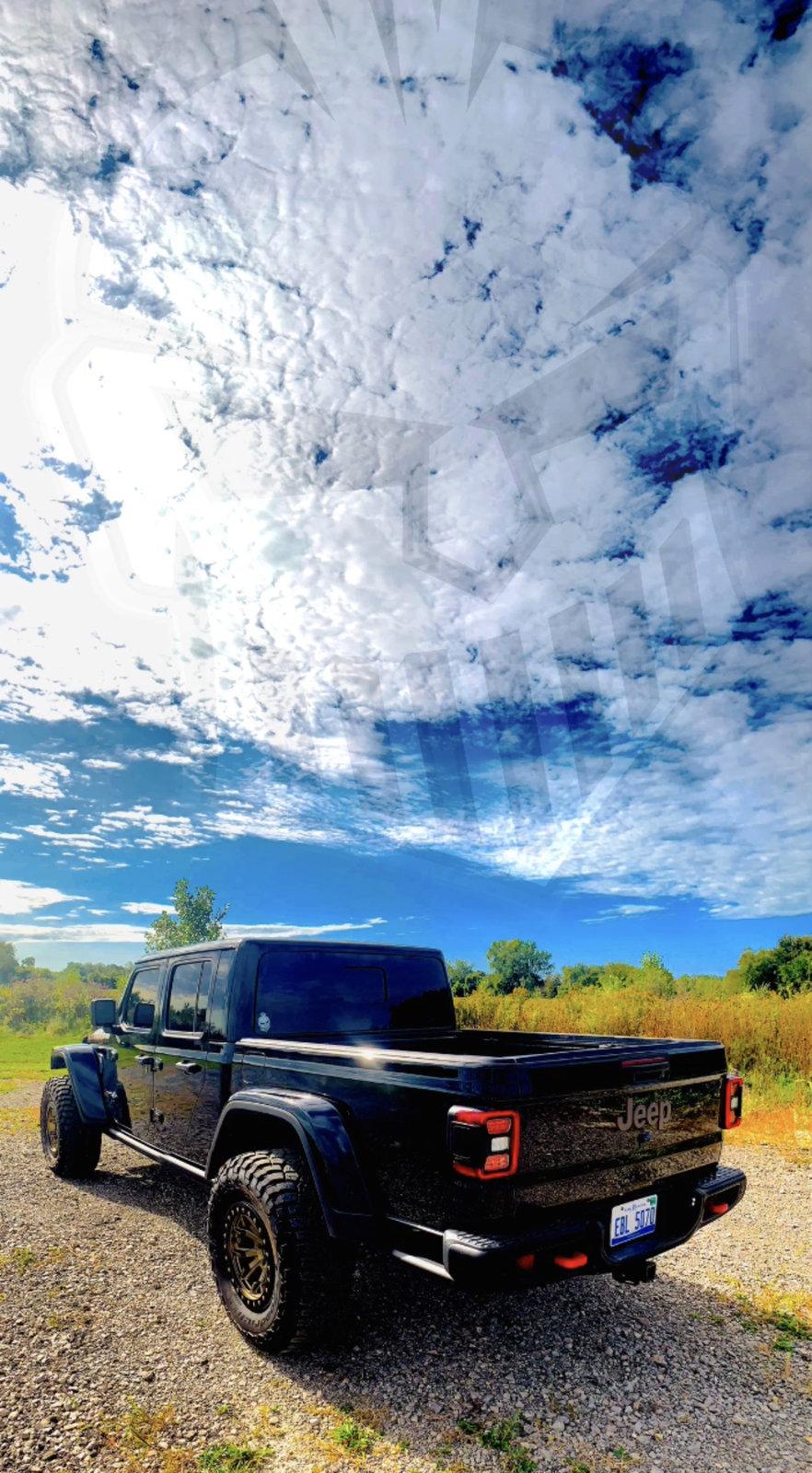 Jeep Gladiator iDRIVE 4x4 Burnout & Install/Review JEEPKHANA BB4D4DBA-3A9D-4347-A977-5D2E42FC900A