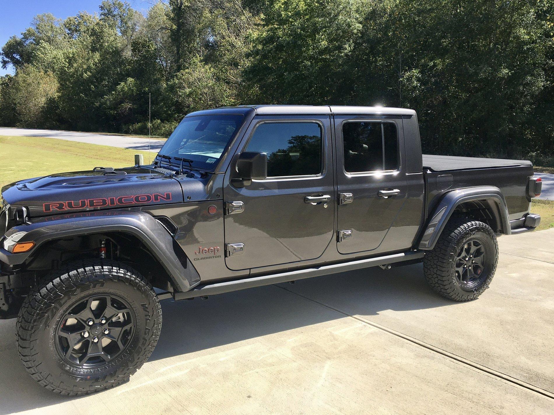 Jeep Gladiator Took Delivery of Your JT? Sign in Here! 1A5E933B-13AD-40C3-A99A-244DB6F3819F