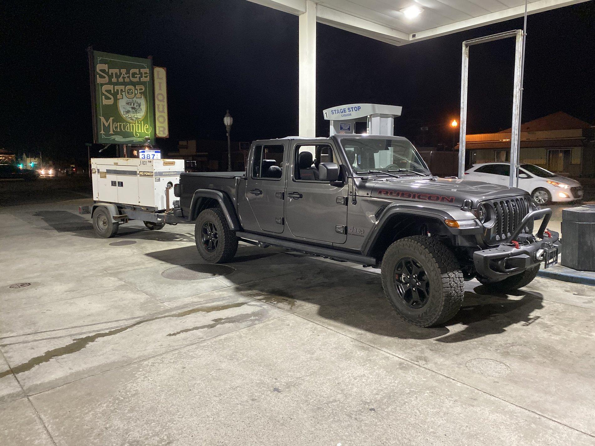Jeep Gladiator KayakMike's Granite Crystal Metallic LE Build 3C67B0BB-63CA-4A62-BD5F-0E9053946F92