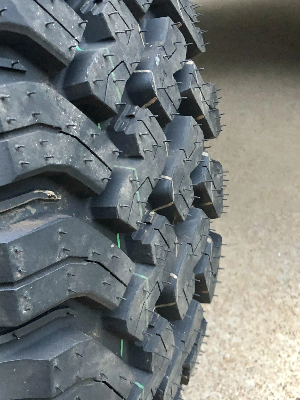 Jeep Gladiator 4 - Rubicon wheels and Falken M/T tires wih less than 10 miles on them image1