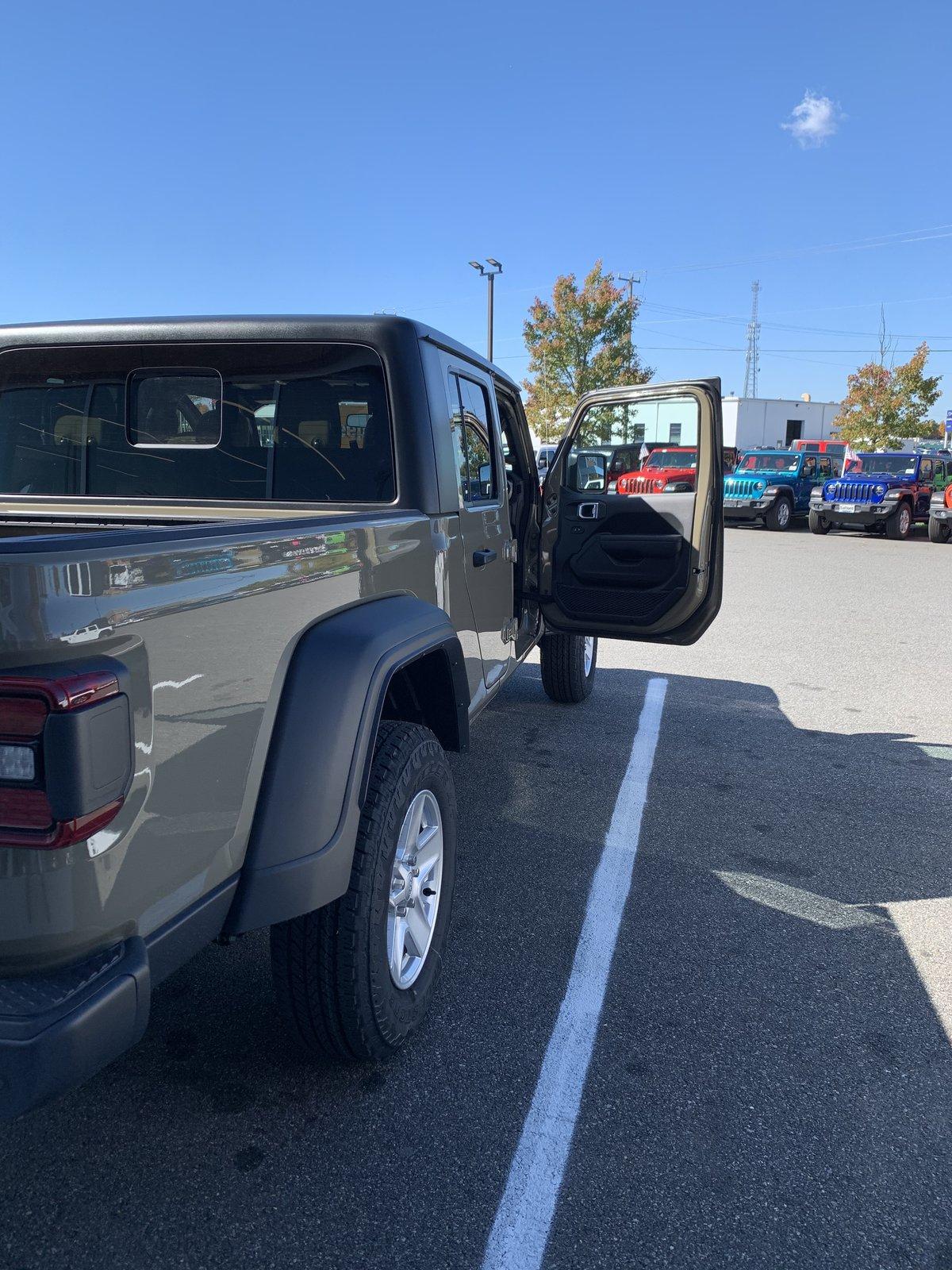 Jeep Gladiator Delay ordering for GATOR?????? IMG_0303