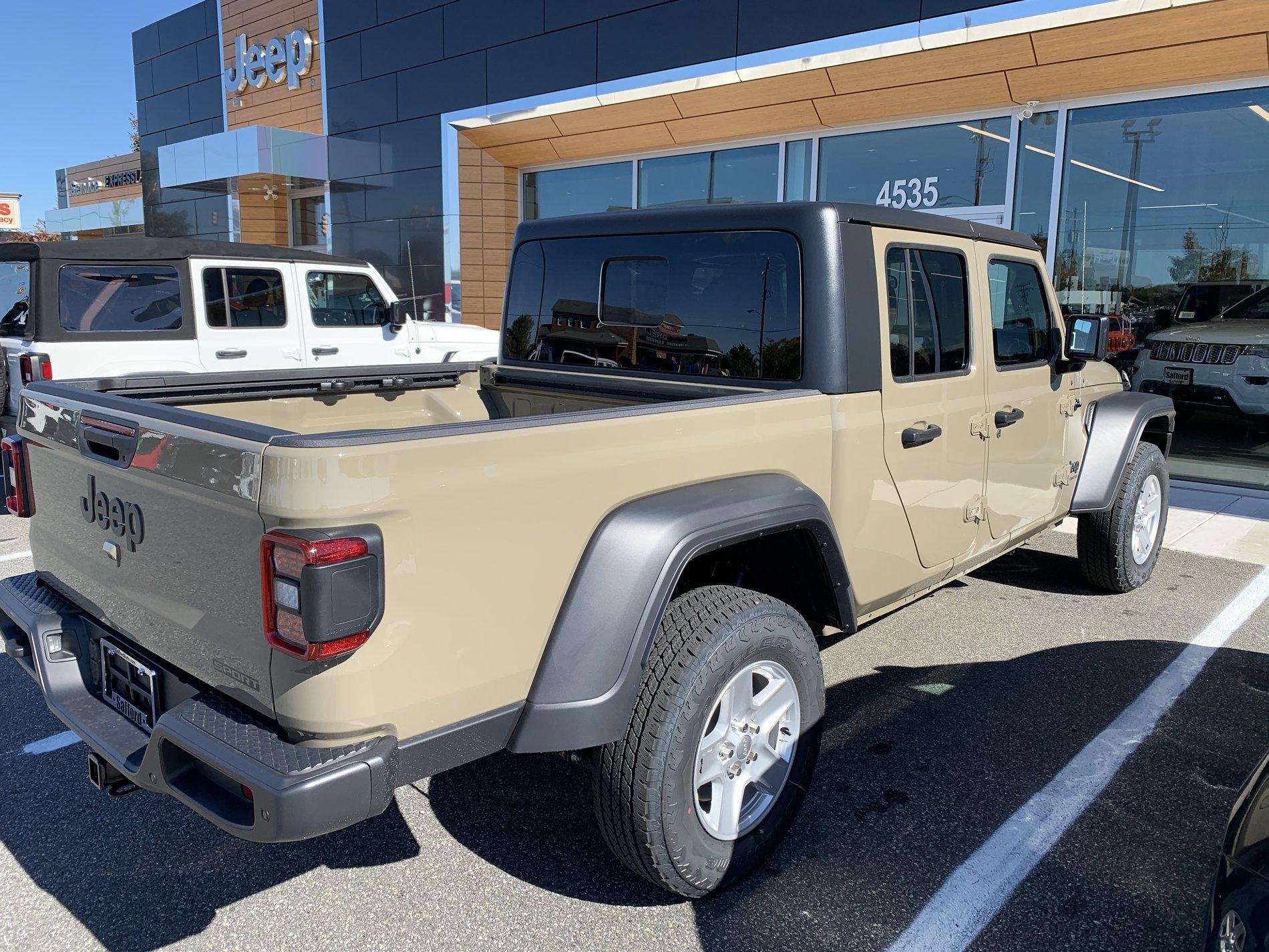 Jeep Gladiator Delay ordering for GATOR?????? IMG_0311