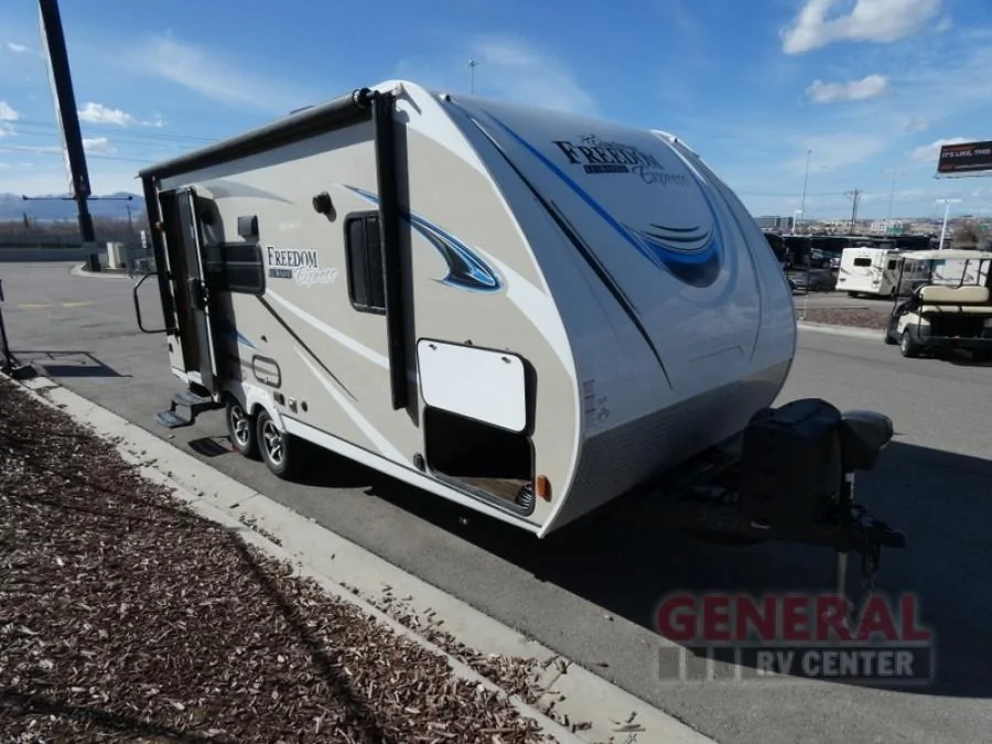 Jeep Gladiator CAMPING! upload_2019-10-24_3-27-12