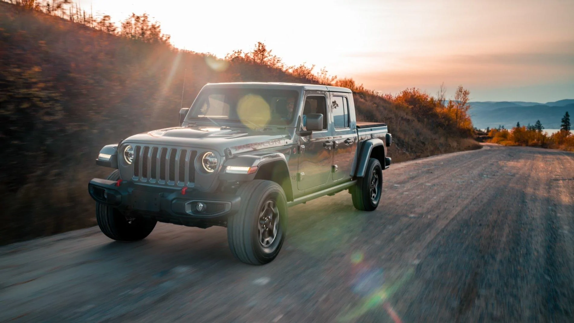 Jeep Gladiator STING GRAY Gladiator JT Club 08F36ECD-1AFE-4675-B310-B486FC494E85