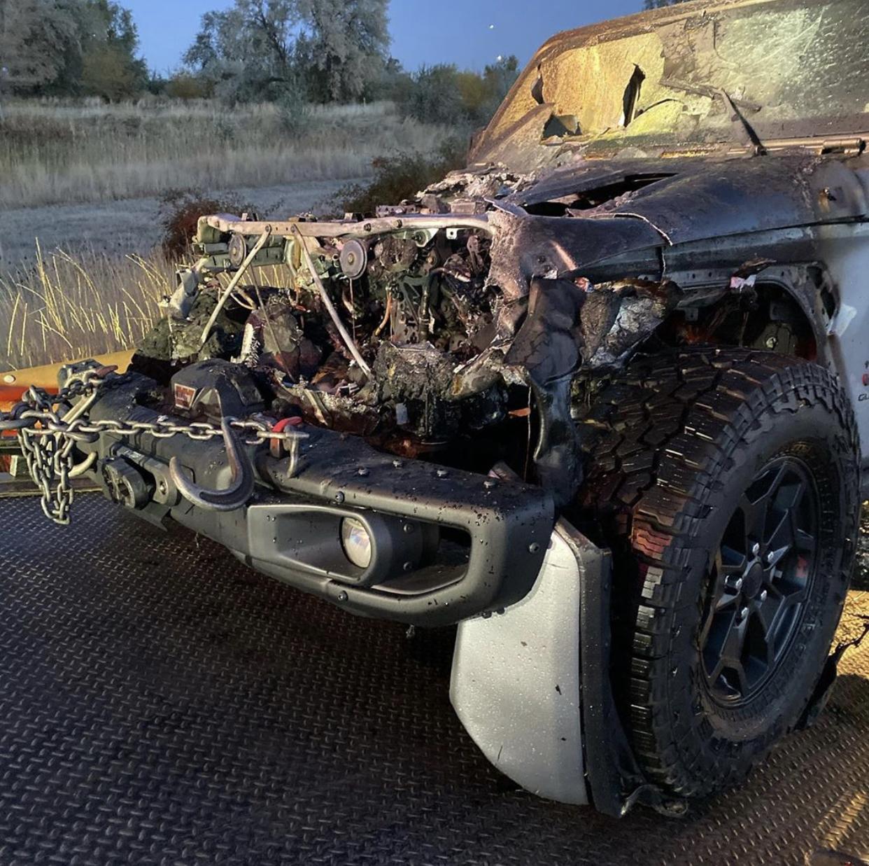 Jeep Gladiator Overland catches fire for no reason 1BC10A95-00D2-4B5F-A594-53C3972D9AF6