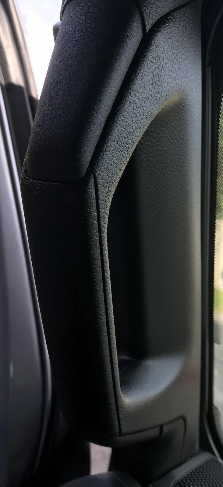 Jeep Gladiator Interior Mounting Options - Rails 4C61BE5A-750E-4492-A3CB-C48A83F3E767