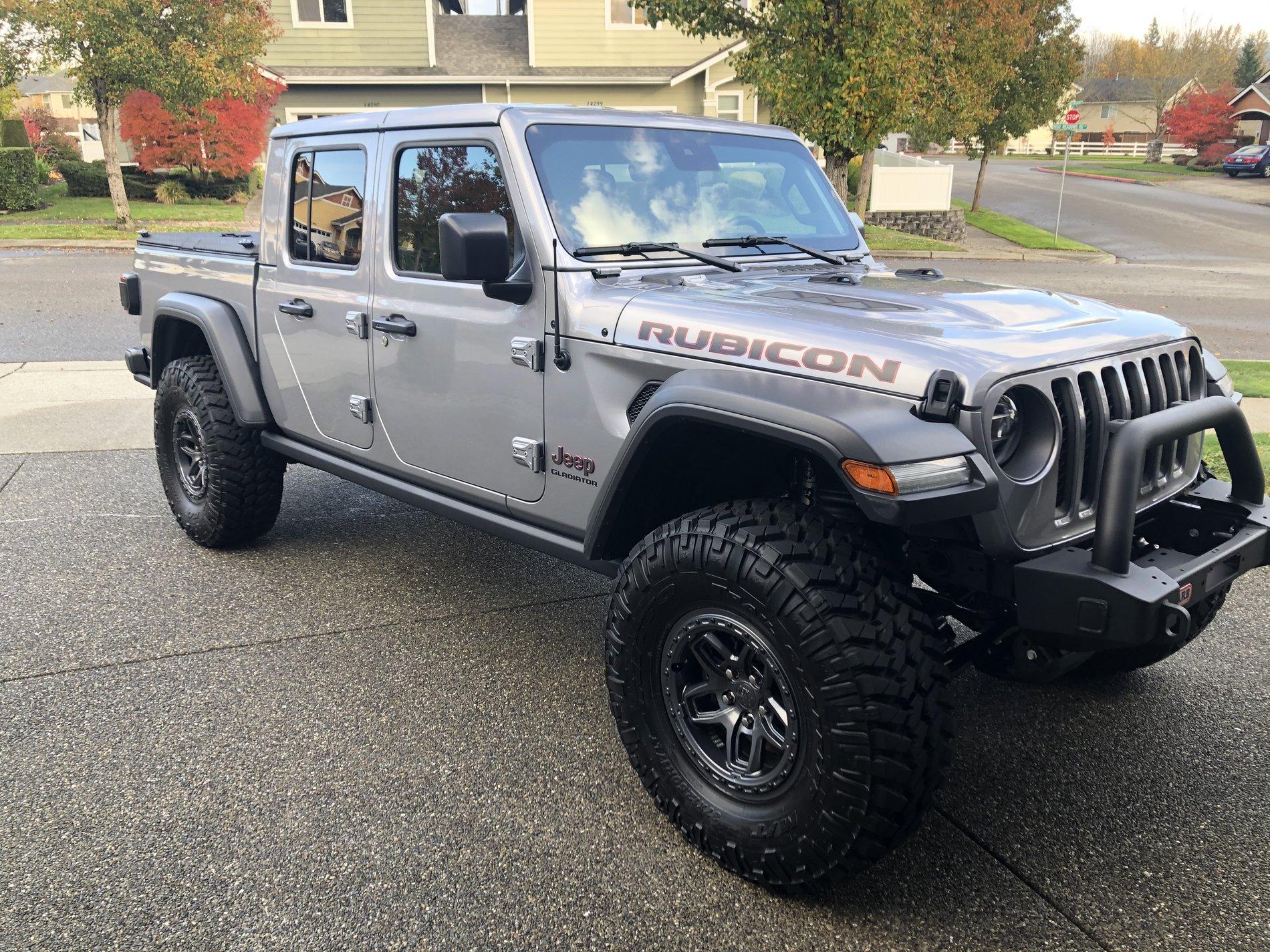 Jeep Gladiator Gladiators on Mopar 2" Lift Kit 53FE51EB-A19D-46D9-ABAF-024703F22FBA