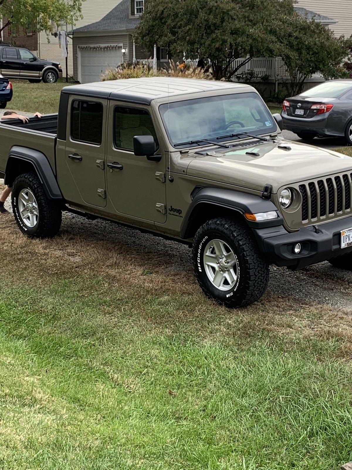 Jeep Gladiator Delay ordering for GATOR?????? IMG_0324