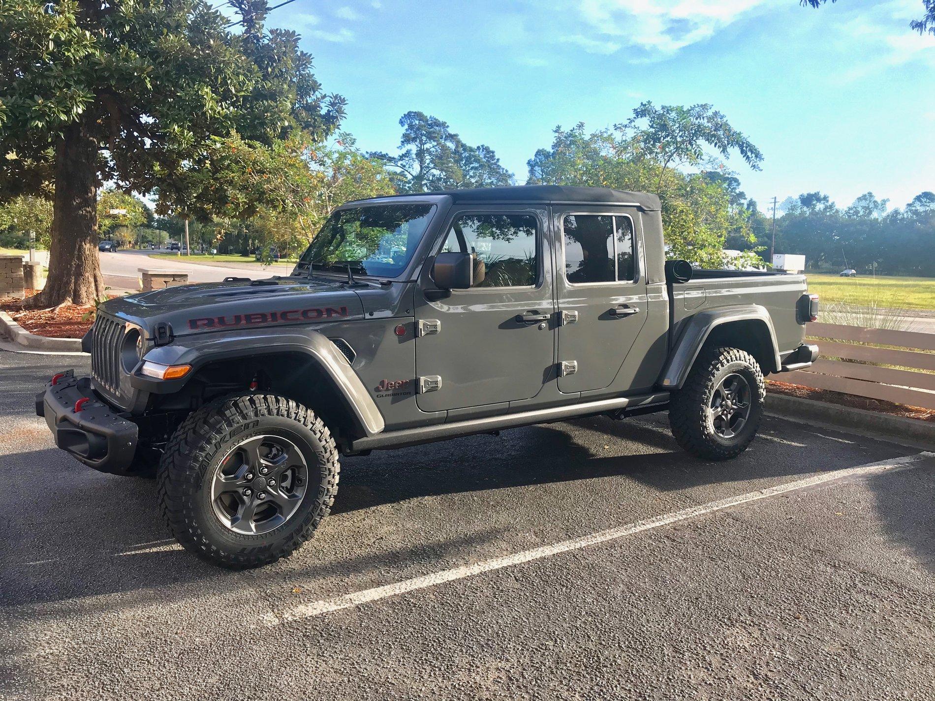 Jeep Gladiator STING GRAY Gladiator JT Club IMG_5852