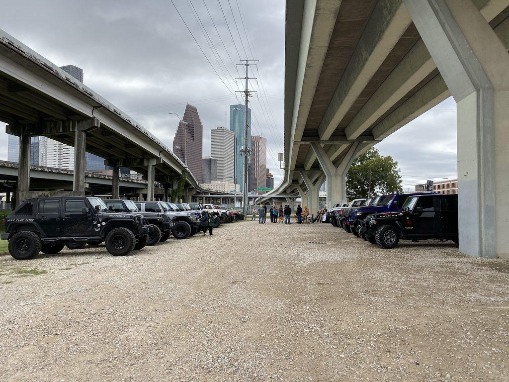 Jeep Gladiator Java & Jeeps/Jeep 4Wheel Adventure Houston meet & greet oQEbe7eh