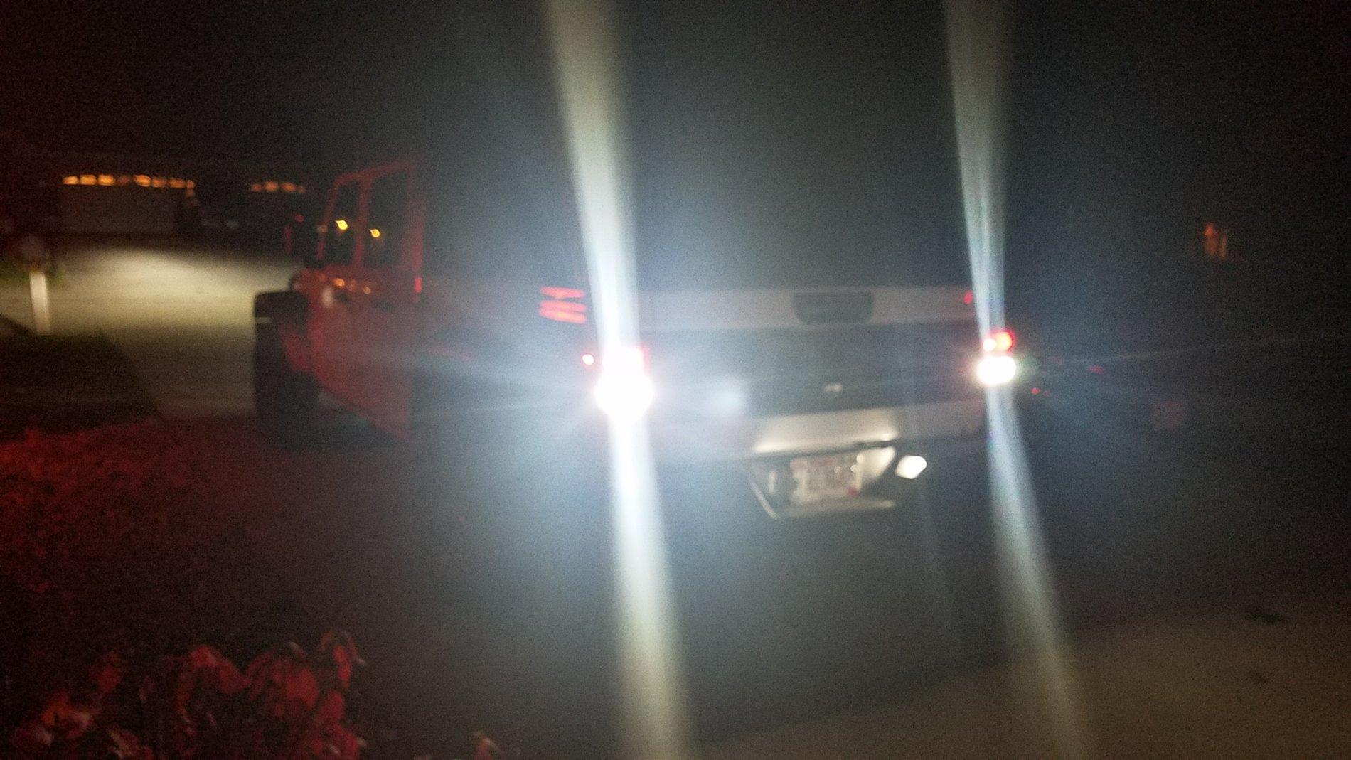 Jeep Gladiator LED Bulb Replacement - IT WORKS! 20191026_235458