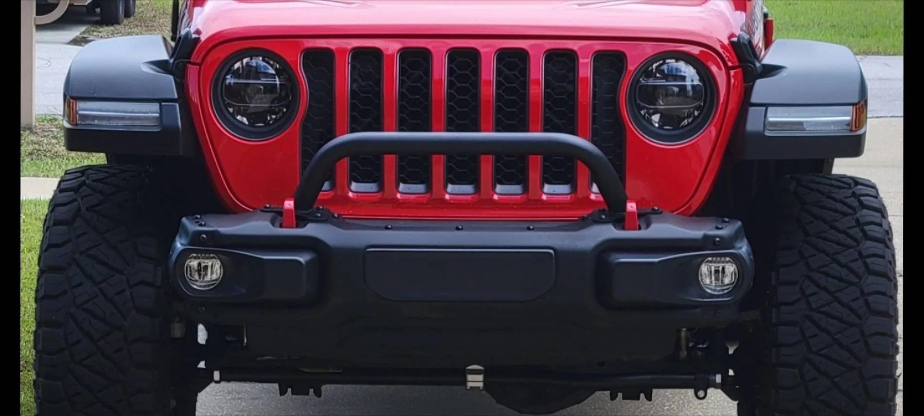 Jeep Gladiator Off road lights on Mopar steel bumper ideas 1000012448