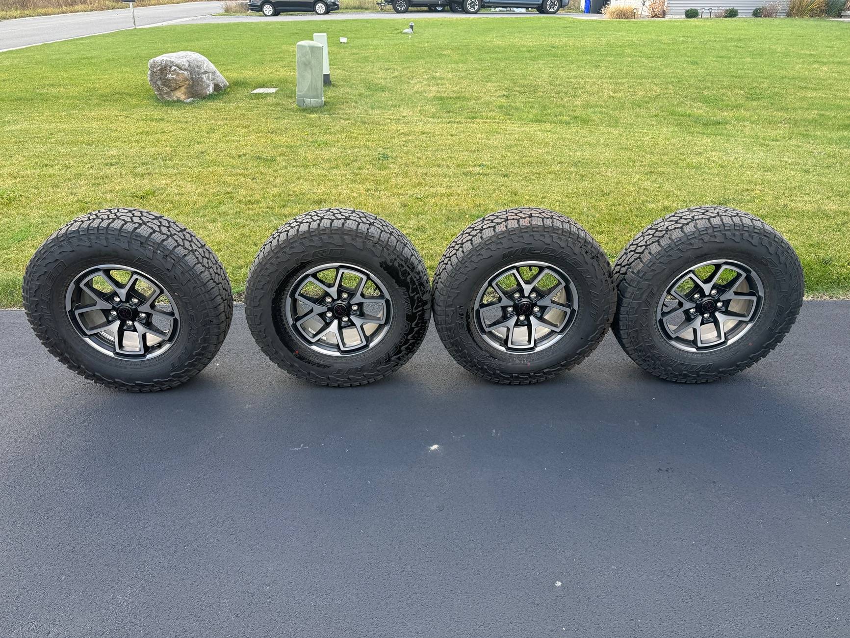 Jeep Gladiator Set of 5 2024 Rubicon Wheels/Tires w/TPMS, <300 Miles ($1250 OBO) IMG_2960