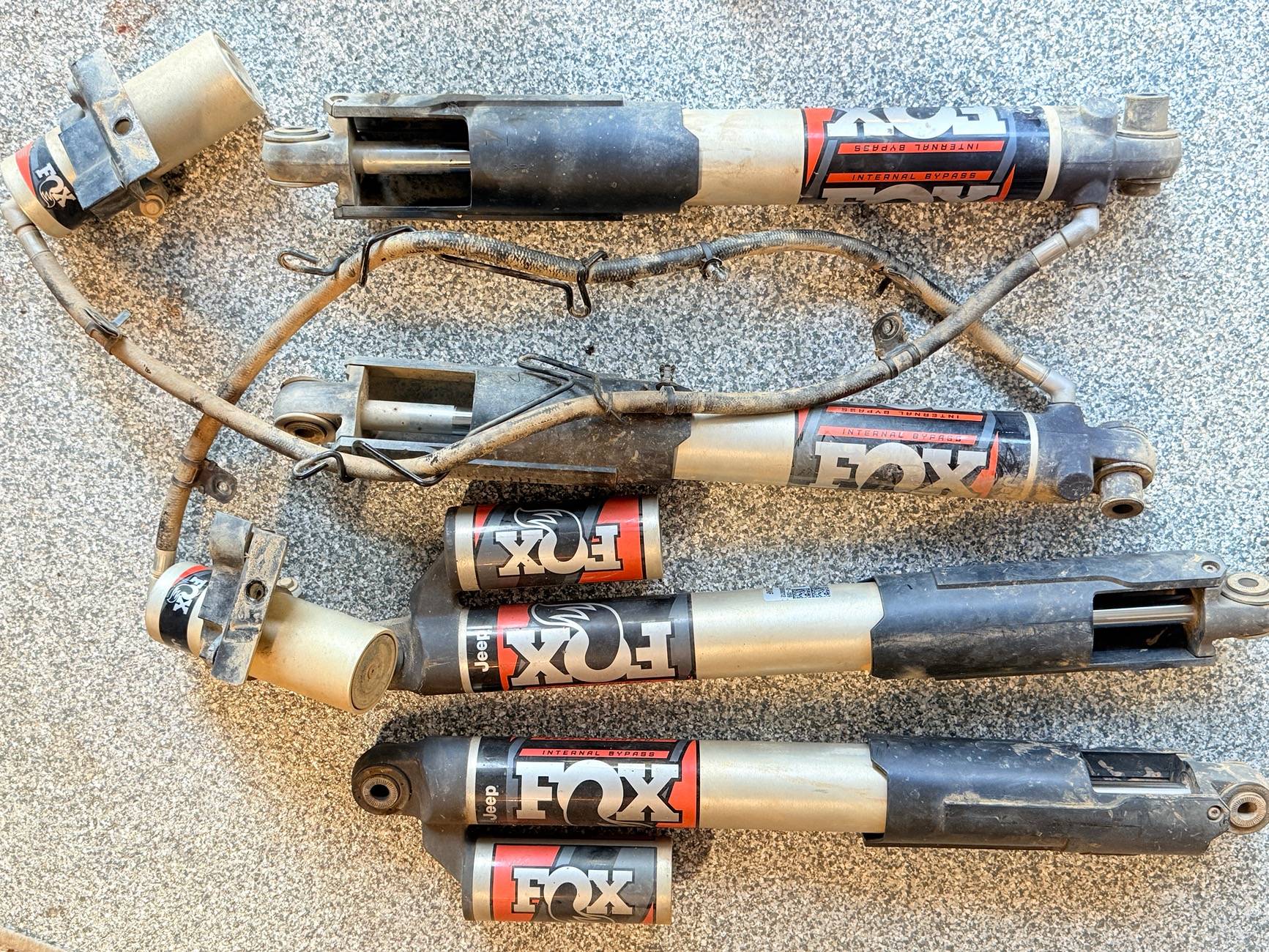 Jeep Gladiator 2021 Mojave OEM shocks - Pending 3/27/25 IMG_0007