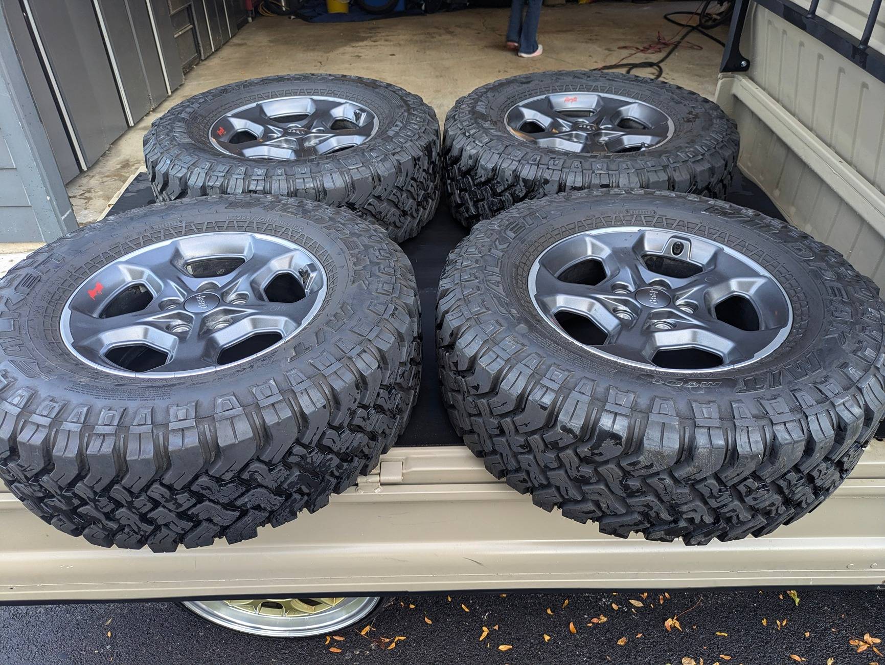 Jeep Gladiator 2020 Gladiator Rubicon Wheels and Tires PXL_20241024_215809240
