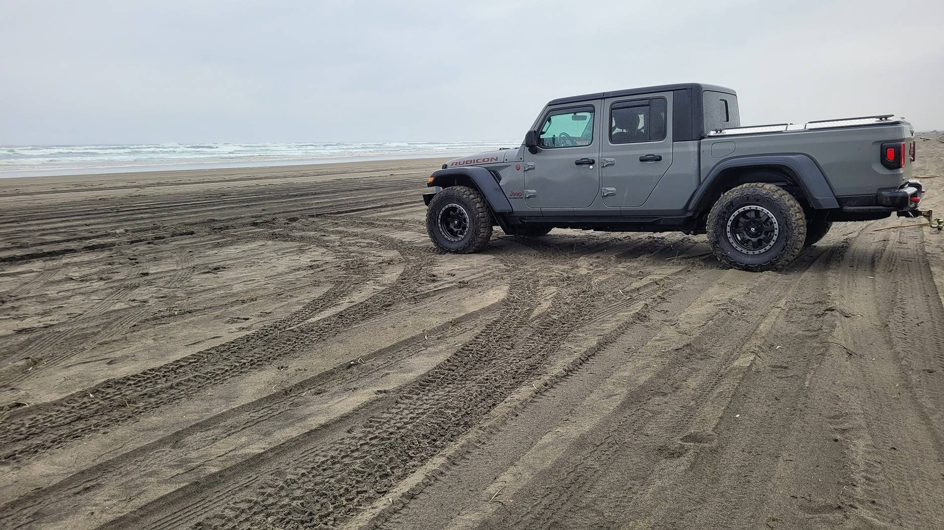 Jeep Gladiator What did you do WITH your Gladiator today? 20241109_124554