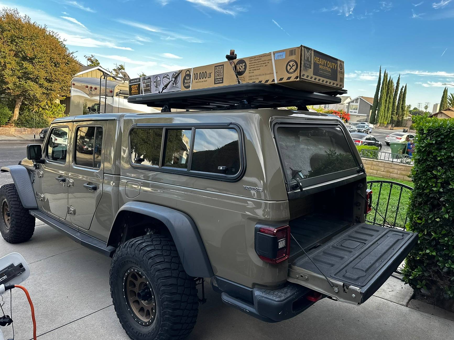 Jeep Gladiator Venturous Topper Installed IMG_7643.JPEG