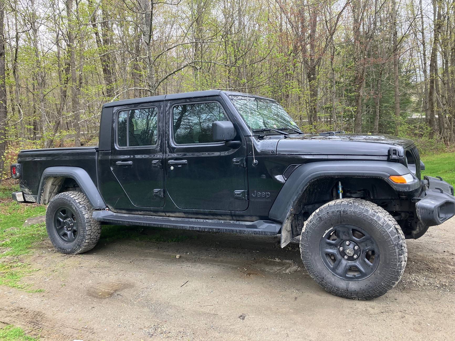 Jeep Gladiator JT Sport S - Recommend a 2inch lift for daily driver IMG_7598