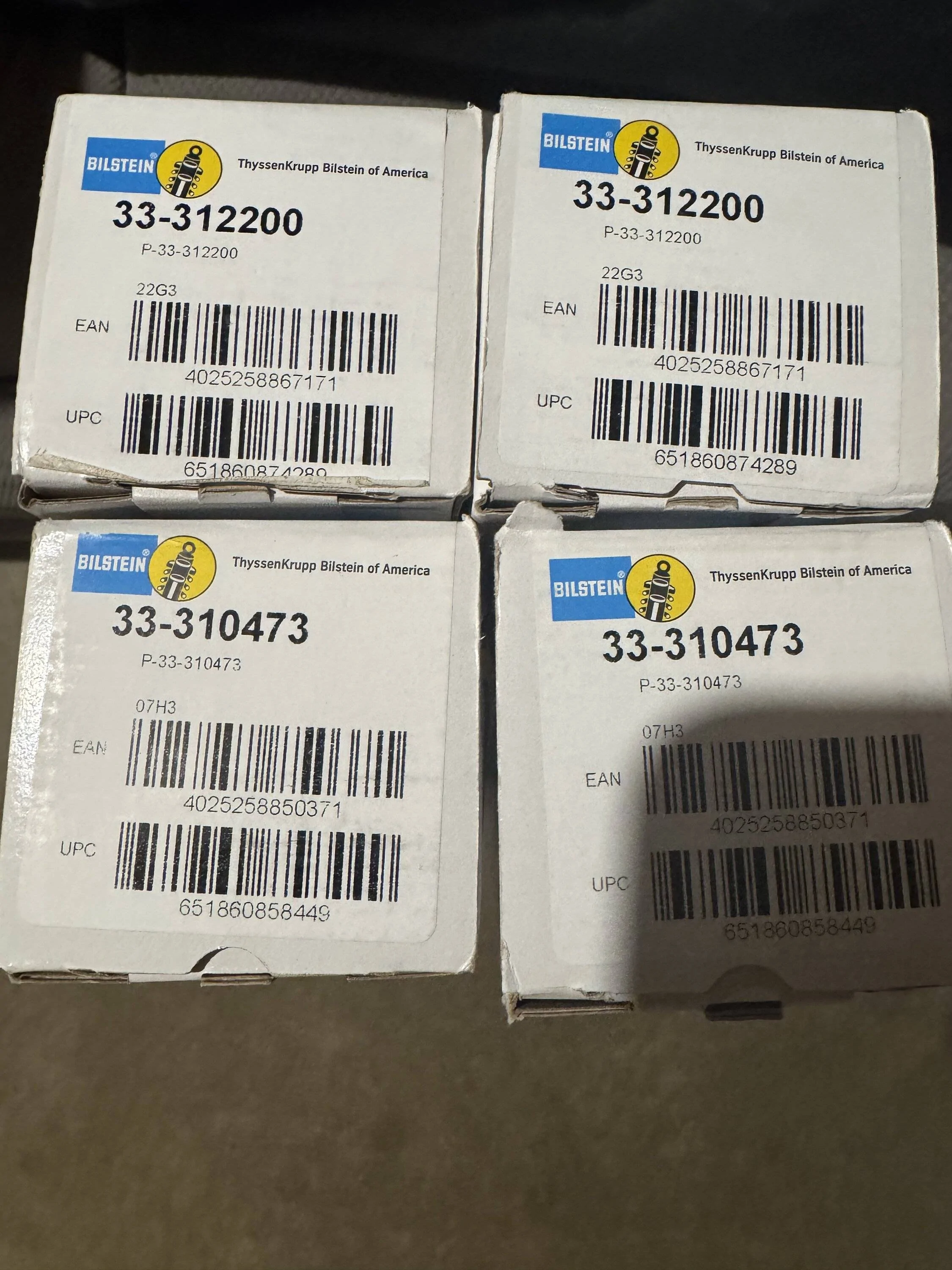 Jeep Gladiator NIB - AEV RT5100 SHOCKS - 2.5" GLADIATOR GAS IMG_4108