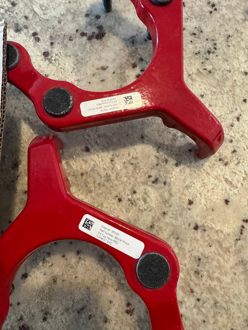 Jeep Gladiator Mopar Wrangler/Gladiator Front Red Tow Hooks IMG_5018.JPEG