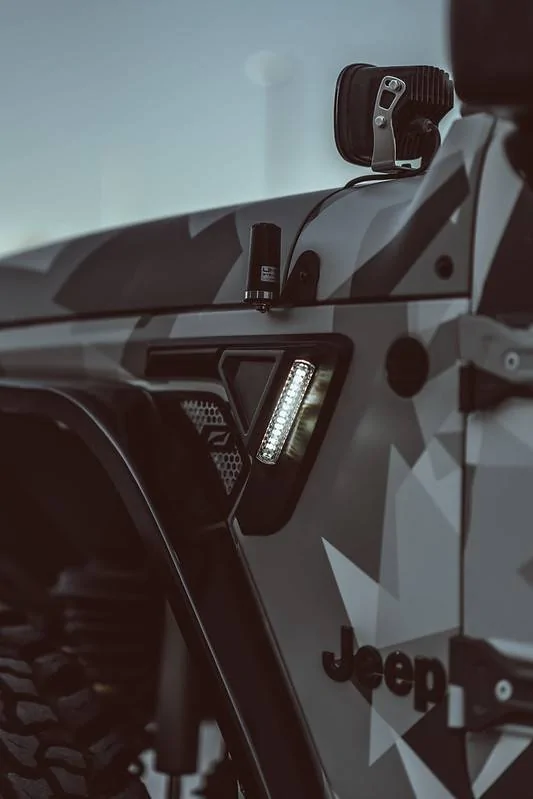 Jeep Gladiator PRODUCT OF THE WEEK: ORACLE LIGHTING SIDETRACK™ ORACLE_Lighting_and_Camp_Crawler_Sid