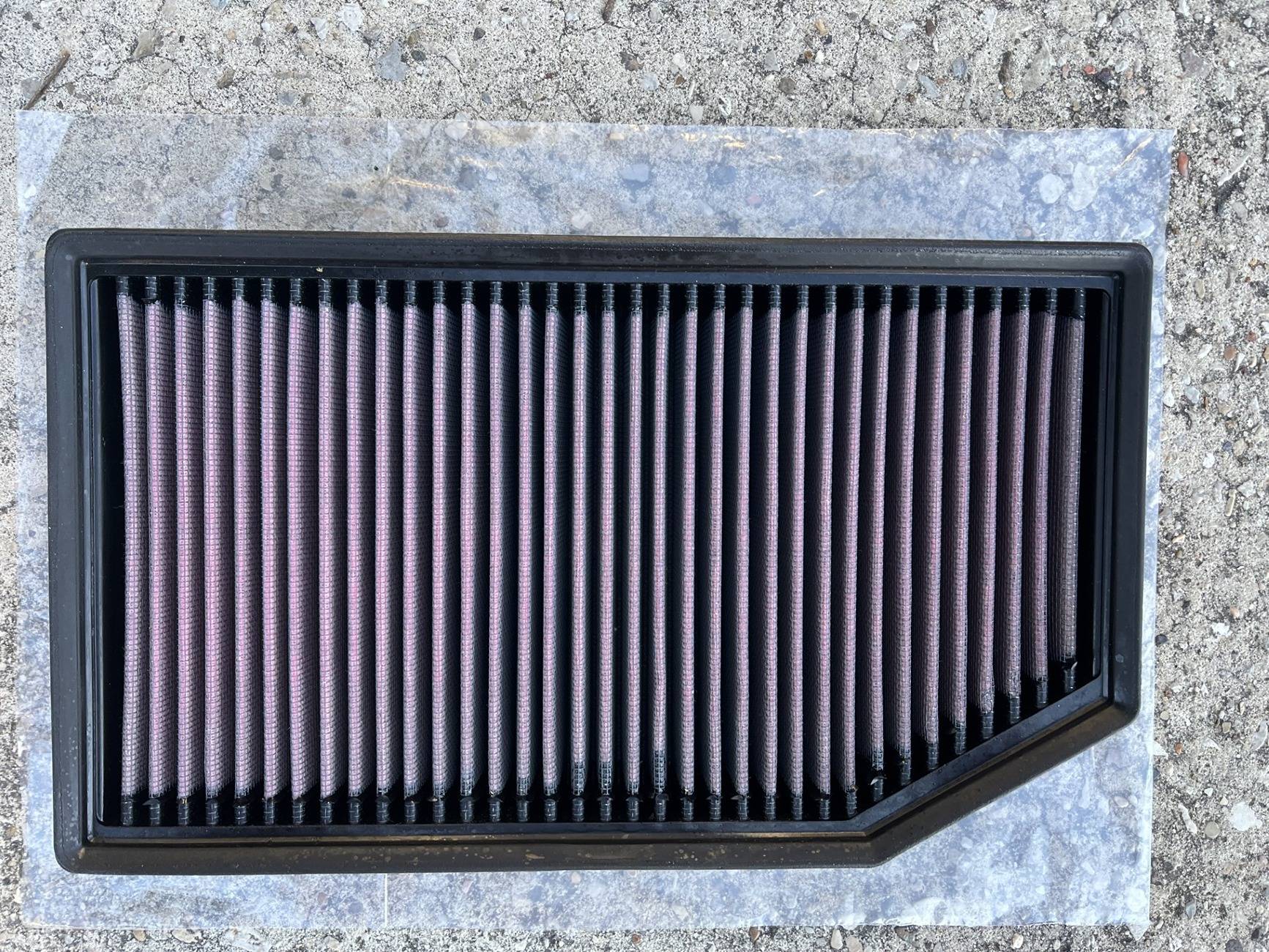 Jeep Gladiator Fluid & Filter Preferences Explained - Jeep Gladiator 3.6L V6 03 - Oiled Reusable Engine Air Filter - Fresh Air Side - Overhead View