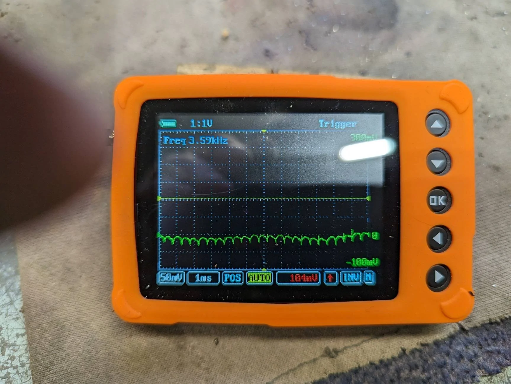 Jeep Gladiator Are the batteries really isolated during ESS stops? PXL_20230401_142247075