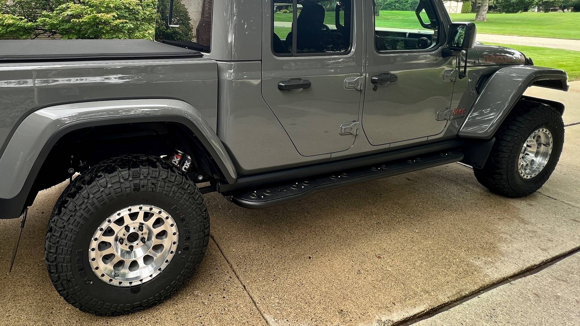 Jeep Gladiator Step/Sliders: White Knuckle, Goat Fabrication, or RH4x4 IMG_0427