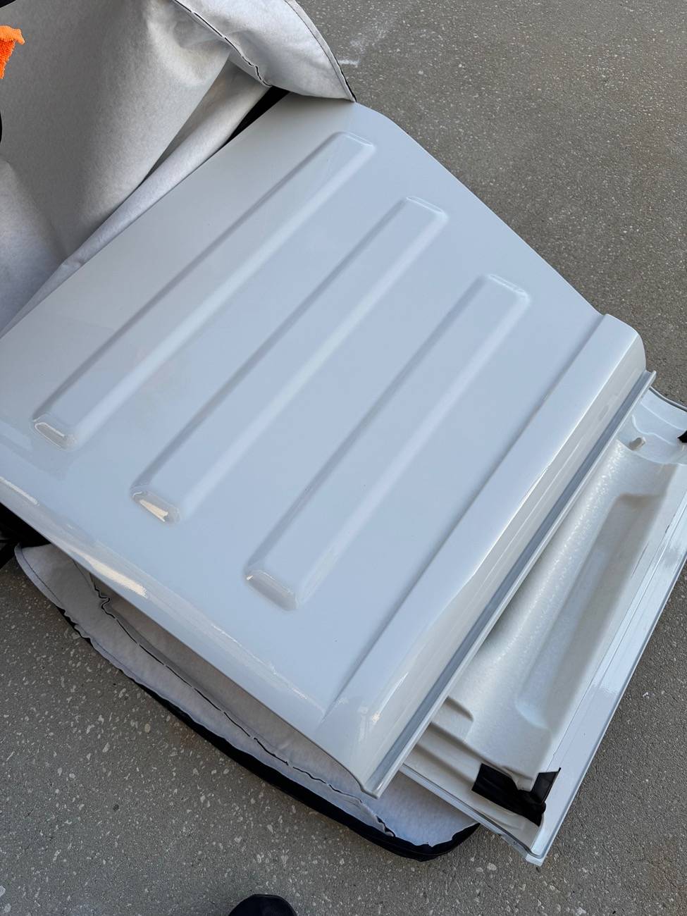 Jeep Gladiator '23 White Freedom Panels with bag reduced to $500 - Tampa area IMG_3425