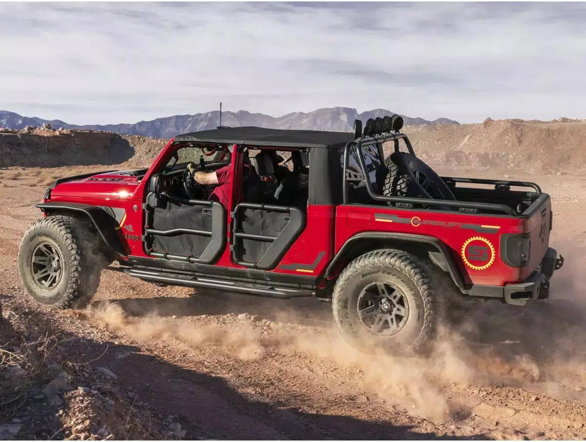 Jeep Gladiator 📢Huge Black Friday Promotions on RealTruck products!🚨 1731965814754-8g