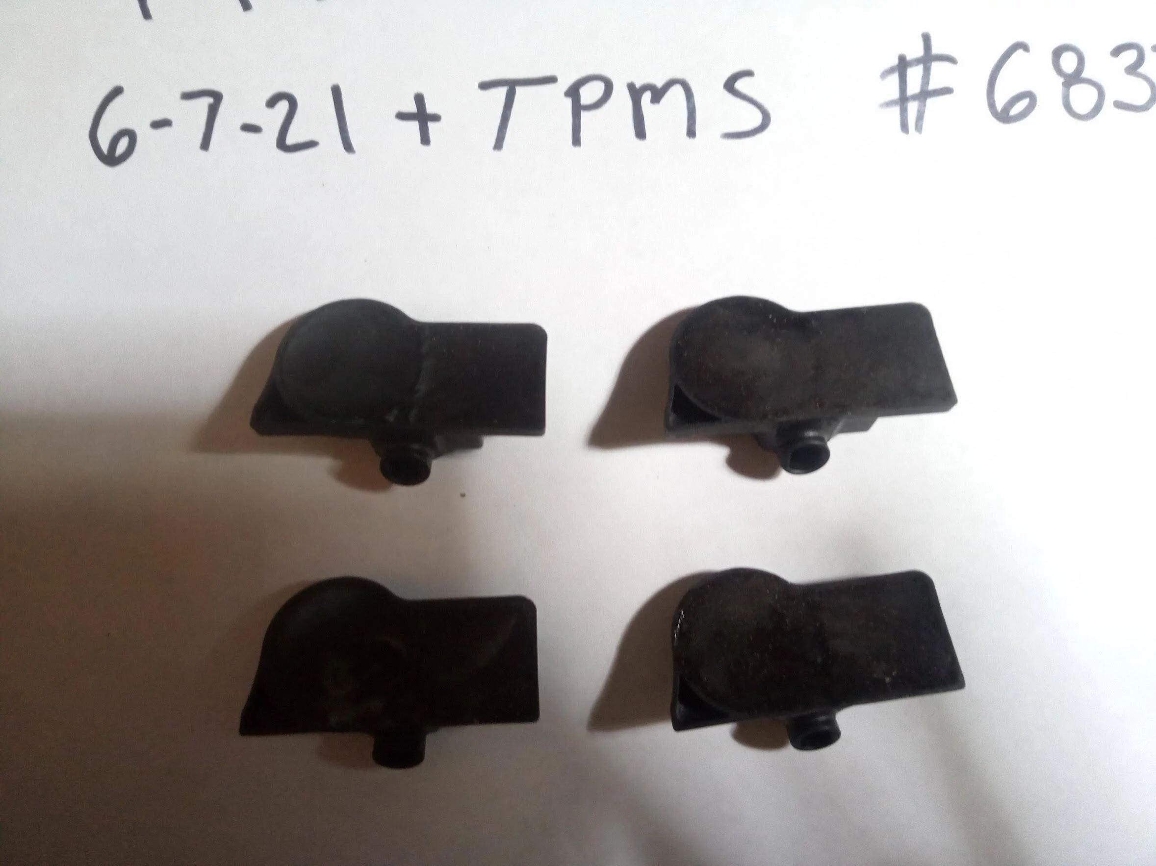 Jeep Gladiator 2021 + TPMS sensors for sale or trade 1732067821918-mx