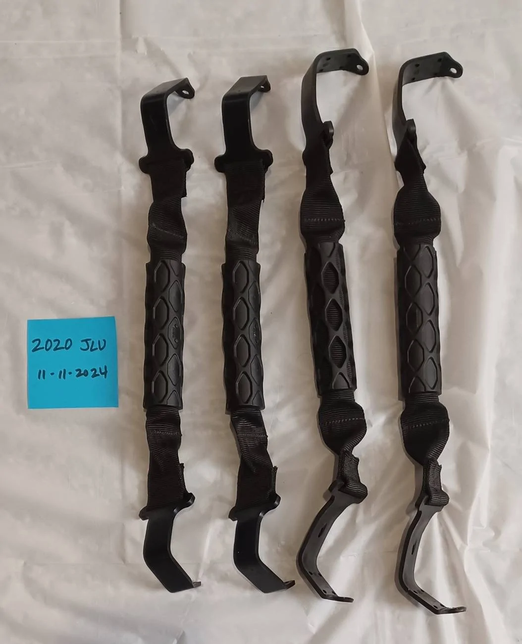 Jeep Gladiator MOPAR grab handles F/R jlgrabhandles