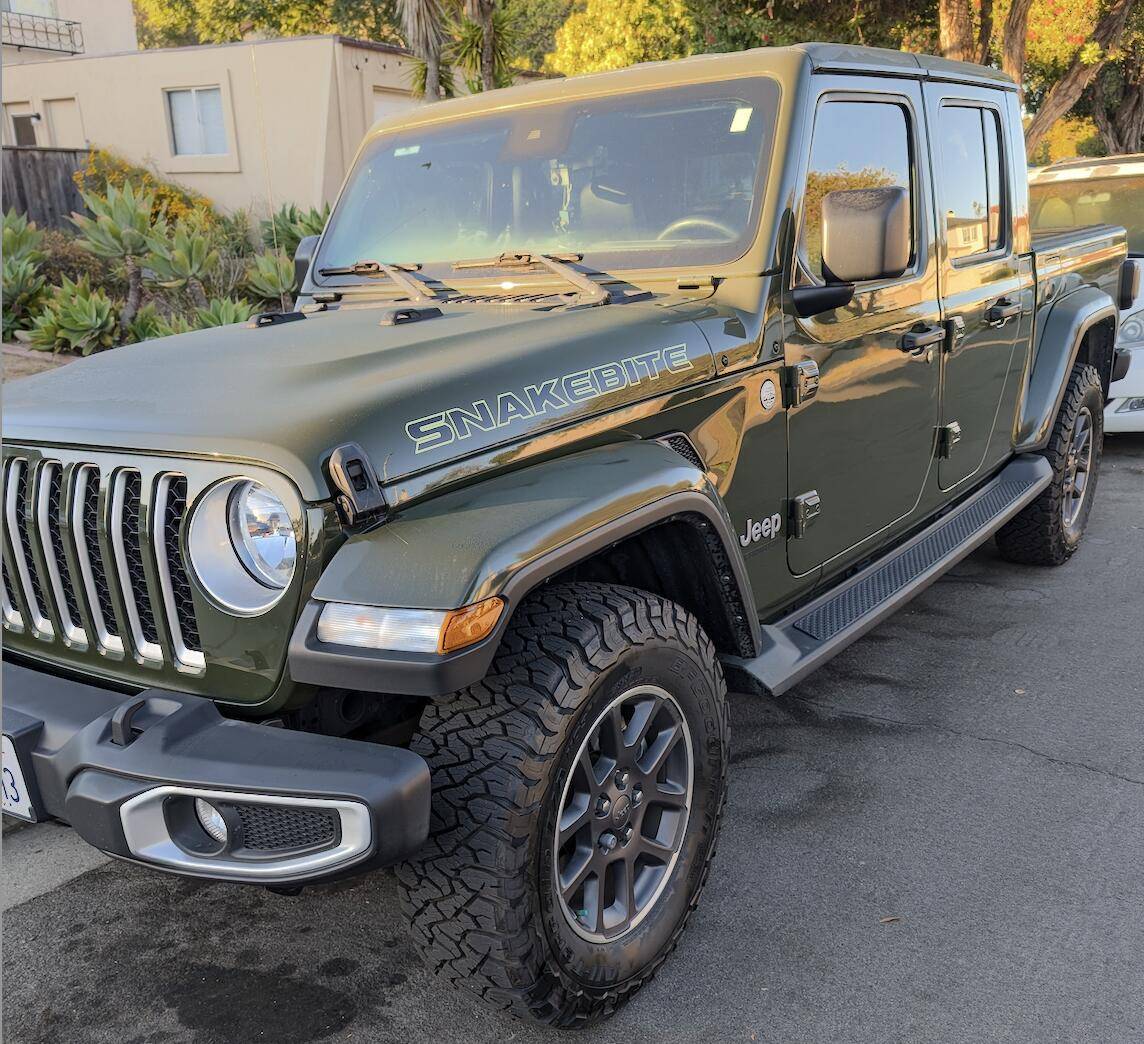 Jeep Gladiator Tire Upgrade for Stock 2020 Overland 1732202923522-d8