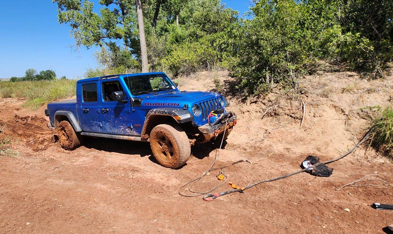 Jeep Gladiator Just got the latest in Winch technology 20230924_125023