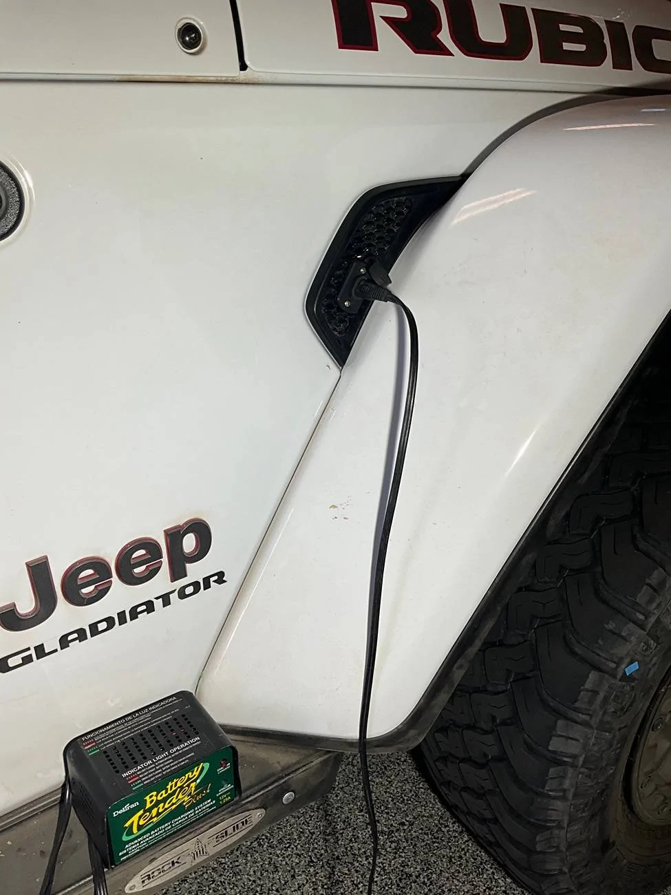 Jeep Gladiator Hood Up… Hood Down - Repeat IMG_0541