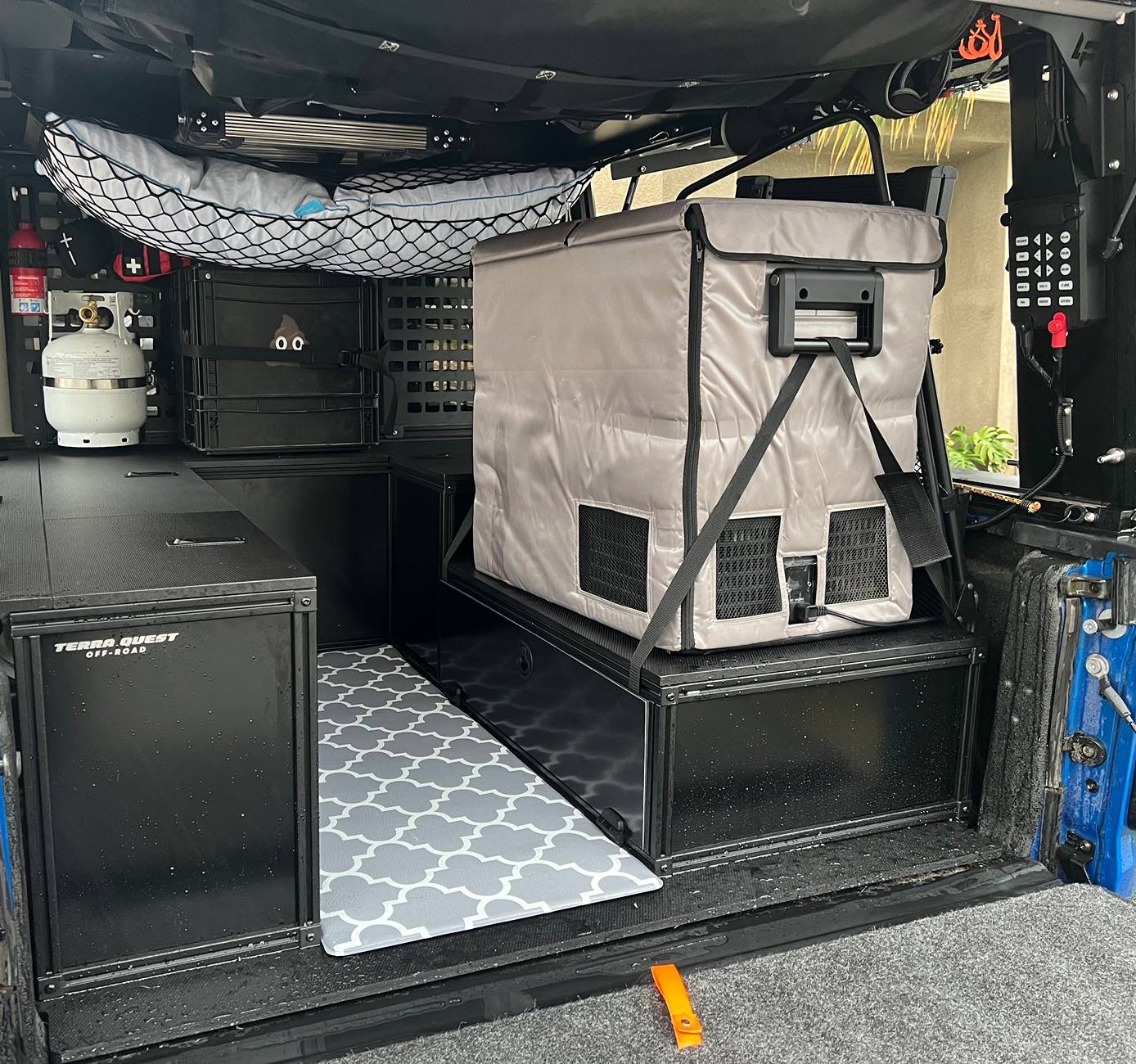 Jeep Gladiator New bed storage system installed IMG_6033