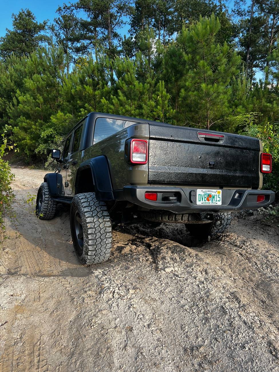 Jeep Gladiator Any 2020 Gladiator Owners Still Here? IMG_2956
