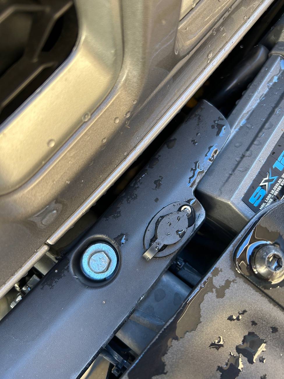 Jeep Gladiator Hood Up… Hood Down - Repeat IMG_0016